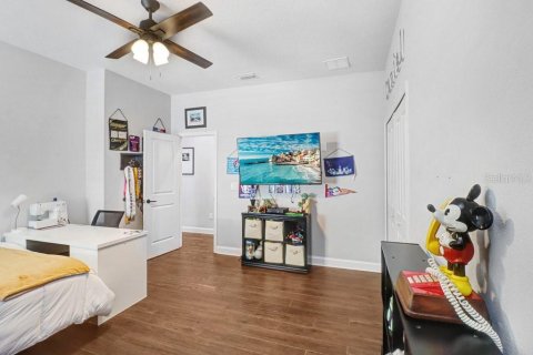 Villa ou maison à vendre à Tampa, Floride: 4 chambres, 199.93 m2 № 2420518 - photo 7