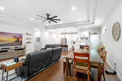 Villa ou maison à vendre à Tampa, Floride: 4 chambres, 199.93 m2 № 2420518 - photo 20