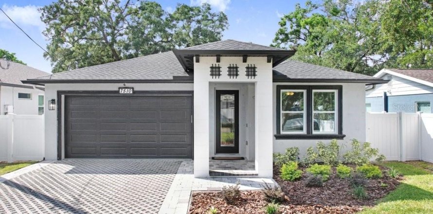 Villa ou maison à Tampa, Floride 4 chambres, 199.93 m2 № 2420518