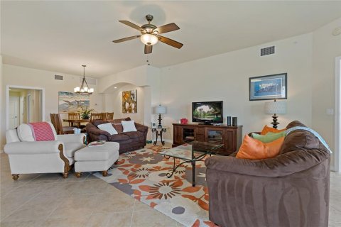 Condominio en alquiler en Bradenton, Florida, 3 dormitorios, 165.92 m2 № 466693 - foto 7