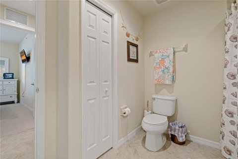 Condominio en alquiler en Bradenton, Florida, 3 dormitorios, 165.92 m2 № 466693 - foto 30