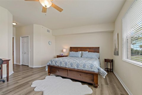 Condominio en alquiler en Bradenton, Florida, 3 dormitorios, 165.92 m2 № 466693 - foto 10