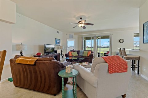 Condominio en alquiler en Bradenton, Florida, 3 dormitorios, 165.92 m2 № 466693 - foto 18