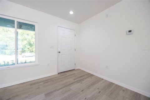 House in Ocklawaha, Florida 3 bedrooms, 115.2 sq.m. № 1832790 - photo 3