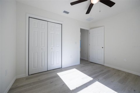 House in Ocklawaha, Florida 3 bedrooms, 115.2 sq.m. № 1832790 - photo 24