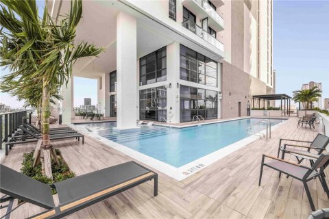 Apartamento en alquiler en Miami, Florida, 1 dormitorio, 65.22 m2 № 2004140 - foto 9