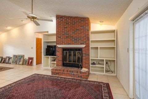 House in Sebring, Florida 3 bedrooms, 203.08 sq.m. № 2322275 - photo 4