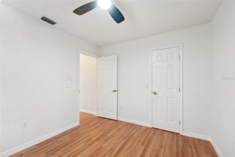 Villa ou maison à louer à Port Charlotte, Floride: 4 chambres, 176.79 m2 № 2389189 - photo 28