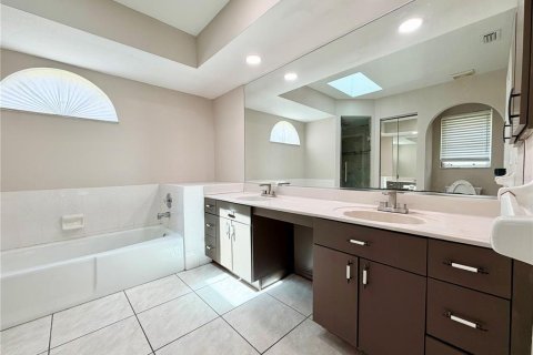 Villa ou maison à louer à Port Charlotte, Floride: 4 chambres, 176.79 m2 № 2389189 - photo 14