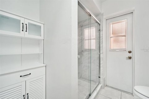 Villa ou maison à louer à Port Charlotte, Floride: 4 chambres, 176.79 m2 № 2389189 - photo 23