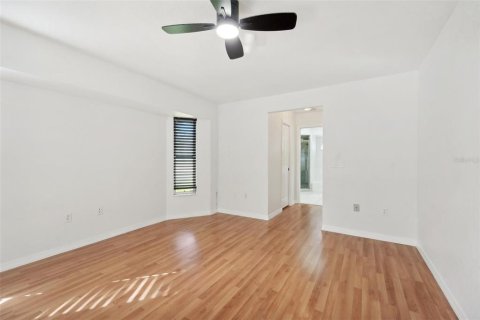 Villa ou maison à louer à Port Charlotte, Floride: 4 chambres, 176.79 m2 № 2389189 - photo 11