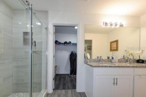 Casa en venta en Cape Coral, Florida, 4 dormitorios, 151.9 m2 № 1911655 - foto 13