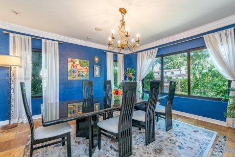 Casa en alquiler en Miami Beach, Florida, 3 dormitorios, 304.63 m2 № 1947938 - foto 6