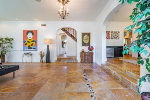 Casa en alquiler en Miami Beach, Florida, 3 dormitorios, 304.63 m2 № 1947938 - foto 8