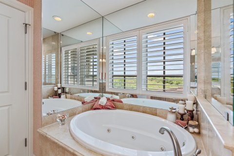 Touwnhouse à vendre à Jupiter, Floride: 3 chambres, 275.46 m2 № 2182880 - photo 14