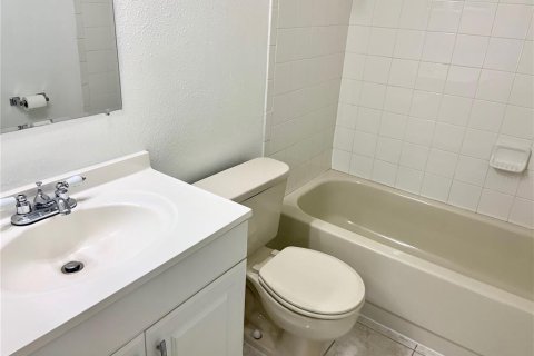 Copropriété à louer à Orlando, Floride: 2 chambres, 82.59 m2 № 2404848 - photo 11