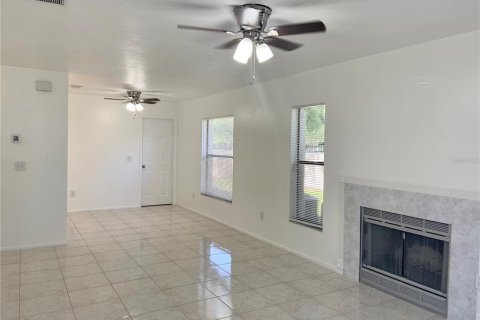Copropriété à louer à Orlando, Floride: 2 chambres, 82.59 m2 № 2404848 - photo 4