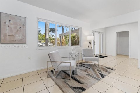 Casa en alquiler en Pinecrest, Florida, 3 dormitorios, 171.78 m2 № 2029585 - foto 5