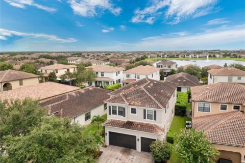 Casa en venta en Orlando, Florida, 5 dormitorios, 306.86 m2 № 1855945 - foto 4