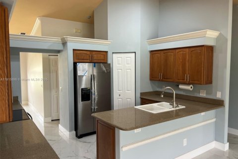 Villa ou maison à vendre à Fort Myers, Floride: 5 chambres, 240.15 m2 № 1971712 - photo 29