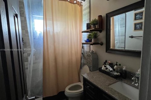 Casa en venta en Pembroke Pines, Florida, 3 dormitorios, 115.66 m2 № 1792512 - foto 21