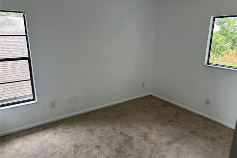 House in Apopka, Florida 3 bedrooms, 146.79 sq.m. № 1843835 - photo 13