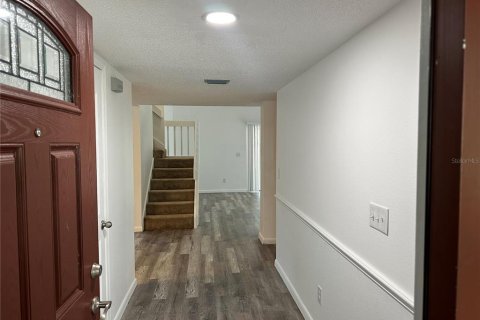 House in Apopka, Florida 3 bedrooms, 146.79 sq.m. № 1843835 - photo 2