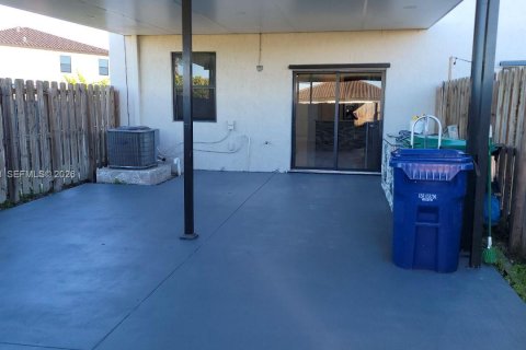 Touwnhouse à louer à Miami, Floride: 3 chambres, 157.38 m2 № 2027490 - photo 20