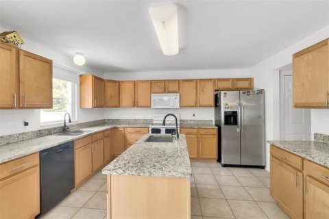 Villa ou maison à vendre à Apopka, Floride: 6 chambres, 364.18 m2 № 1666650 - photo 14