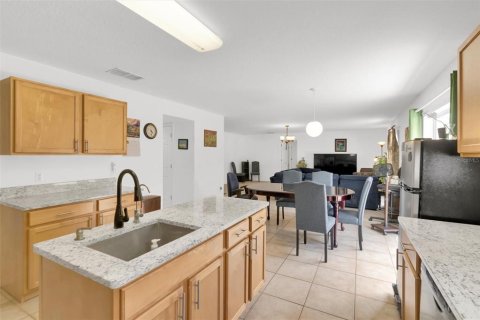 Villa ou maison à vendre à Apopka, Floride: 6 chambres, 364.18 m2 № 1666650 - photo 17