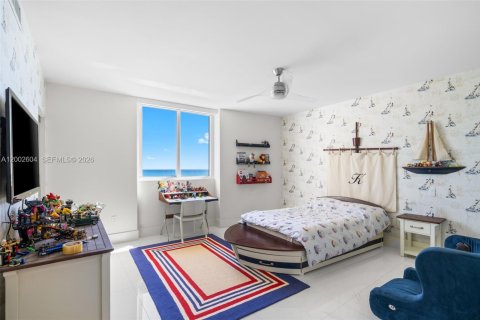 Condominio en venta en Sunny Isles Beach, Florida, 3 dormitorios, 375.79 m2 № 2261576 - foto 14