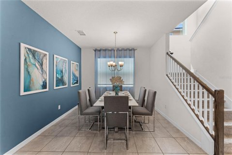 Casa en venta en Kissimmee, Florida, 7 dormitorios, 328.22 m2 № 1598341 - foto 22