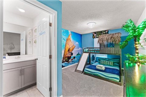 Casa en venta en Kissimmee, Florida, 7 dormitorios, 328.22 m2 № 1598341 - foto 8