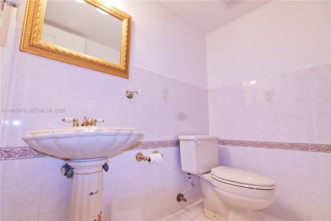 Снять в аренду кондоминиум в Майами-Бич, Флорида 1 спальня, 64.01м2, № 2002517 - фото 6