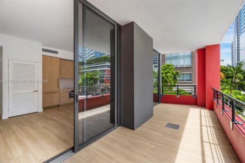 Copropriété à vendre à Miami, Floride: 1 chambre, 75.9 m2 № 2273492 - photo 5