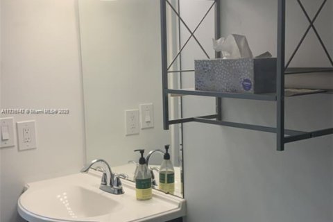 Купить кондоминиум в Майами-Бич, Флорида 1 спальня, 57.13м2, № 1969611 - фото 9