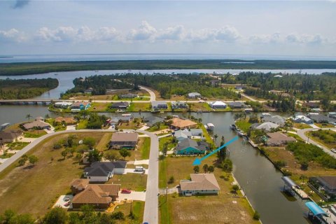 Terreno en venta en Port Charlotte, Florida № 1593084 - foto 11