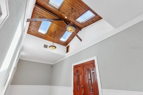 Купить коммерческую недвижимость в Юстис, Флорида 7 спален, 1469.71м2, № 1663360 - фото 23