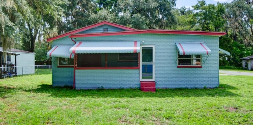 House in Webster, Florida 2 bedrooms, 46.64 sq.m. № 2221346