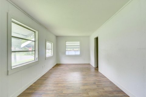 House in Webster, Florida 2 bedrooms, 46.64 sq.m. № 2221346 - photo 3