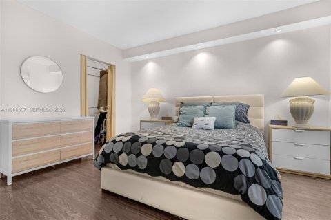 Купить кондоминиум в Майами-Бич, Флорида 1 спальня, 55.74м2, № 2051117 - фото 22