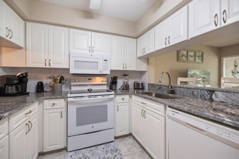 Copropriété à louer à Venice, Floride: 2 chambres, 94.02 m2 № 2108057 - photo 9