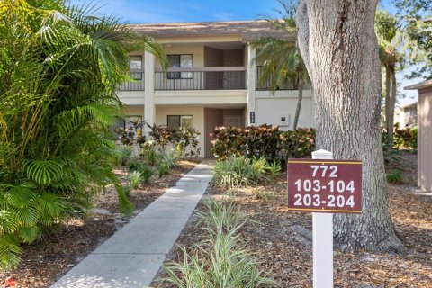 Condo à Venice, Floride, 2 chambres  № 2108057