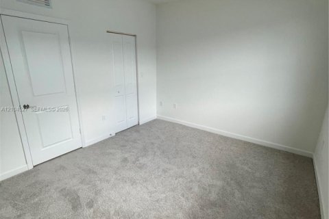 Touwnhouse à louer à Homestead, Floride: 3 chambres, 120.77 m2 № 2414749 - photo 24