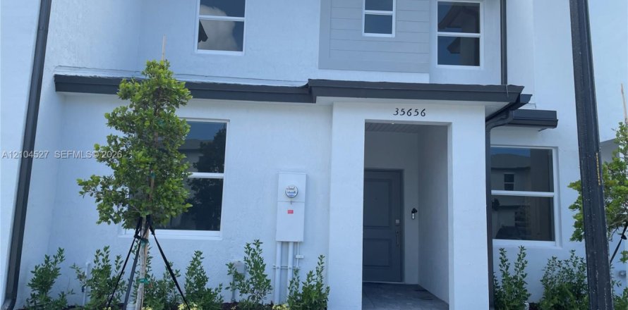Touwnhouse à Homestead, Floride 3 chambres, 120.77 m2 № 2414749