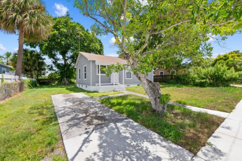 Villa ou maison à vendre à West Palm Beach, Floride: 3 chambres, 80.27 m2 № 2249164 - photo 19