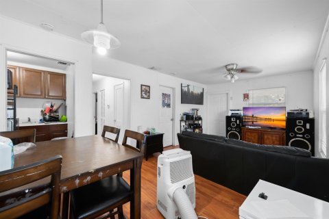 Villa ou maison à vendre à West Palm Beach, Floride: 3 chambres, 80.27 m2 № 2249164 - photo 7