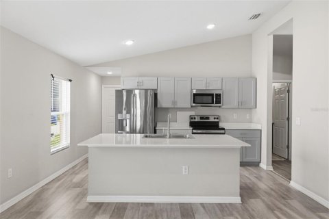 House in Riverview, Florida 3 bedrooms, 135.45 sq.m. № 2167226 - photo 3