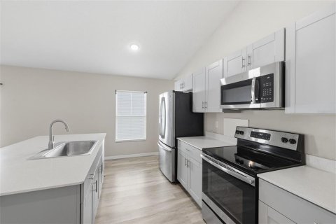 House in Riverview, Florida 3 bedrooms, 135.45 sq.m. № 2167226 - photo 13