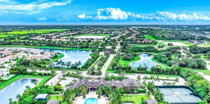 House in Boynton Beach, Florida 4 bedrooms, 248.61 sq.m. № 1183329